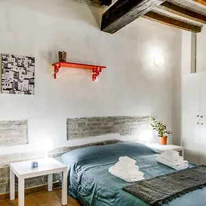  Appartamento Borgo Della Posta Monolocale In Centro Italia