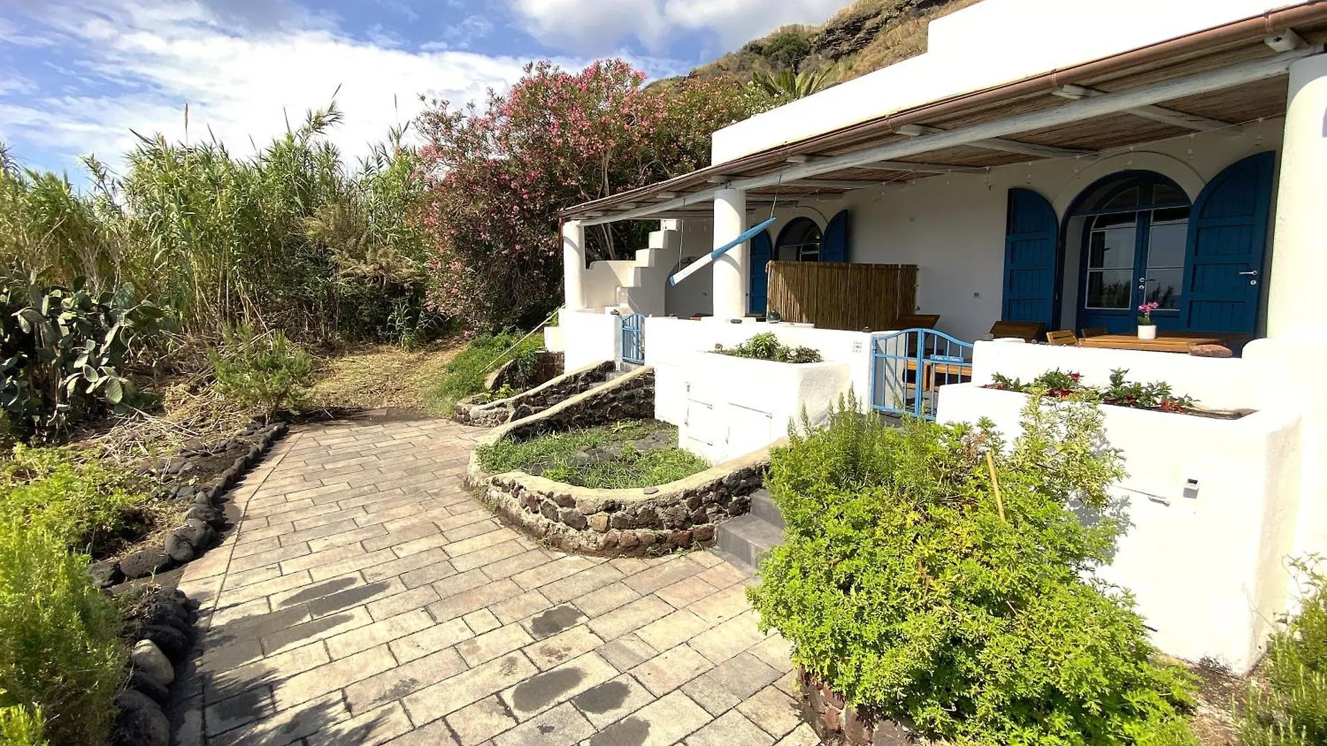 La Mia Valigia A Stromboli Apartment 0*,