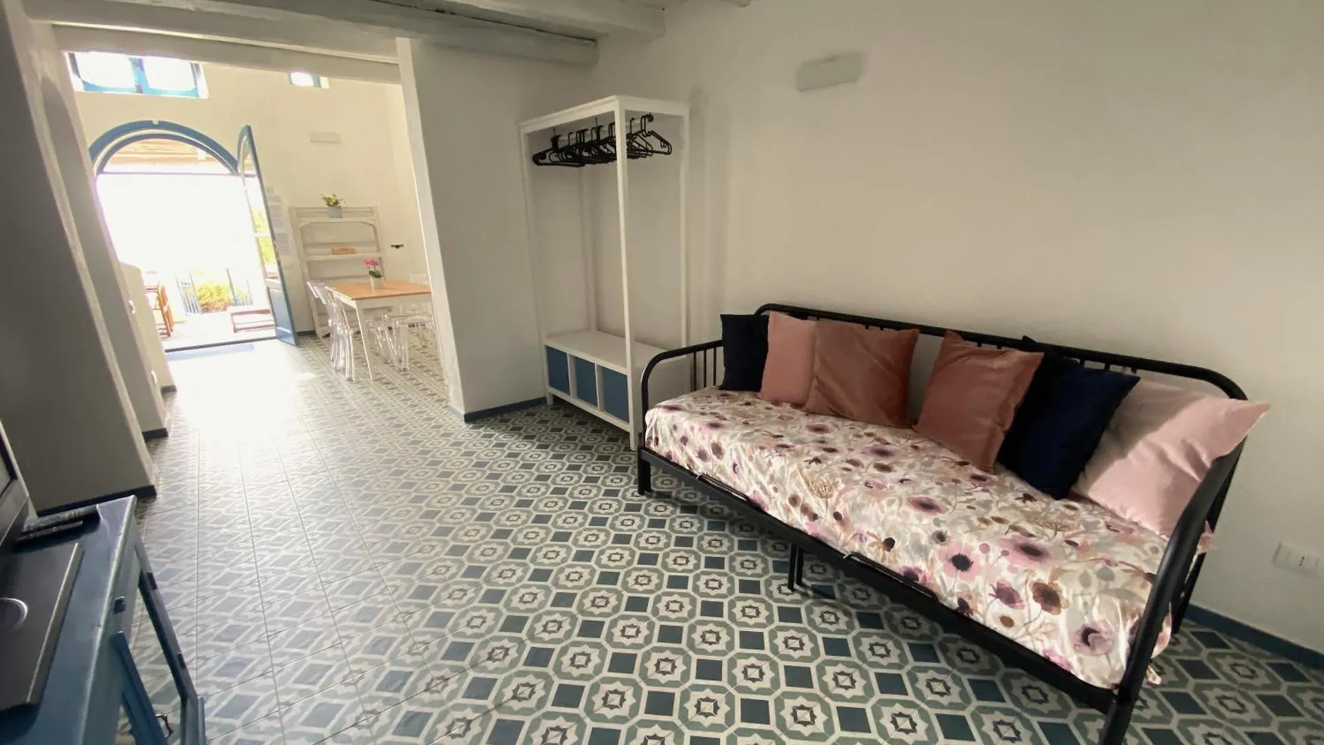 La Mia Valigia A Stromboli Apartment